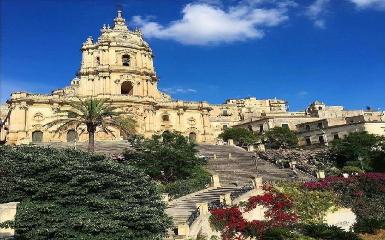 Casa Del Duomo Appartement Modica Buitenkant foto
